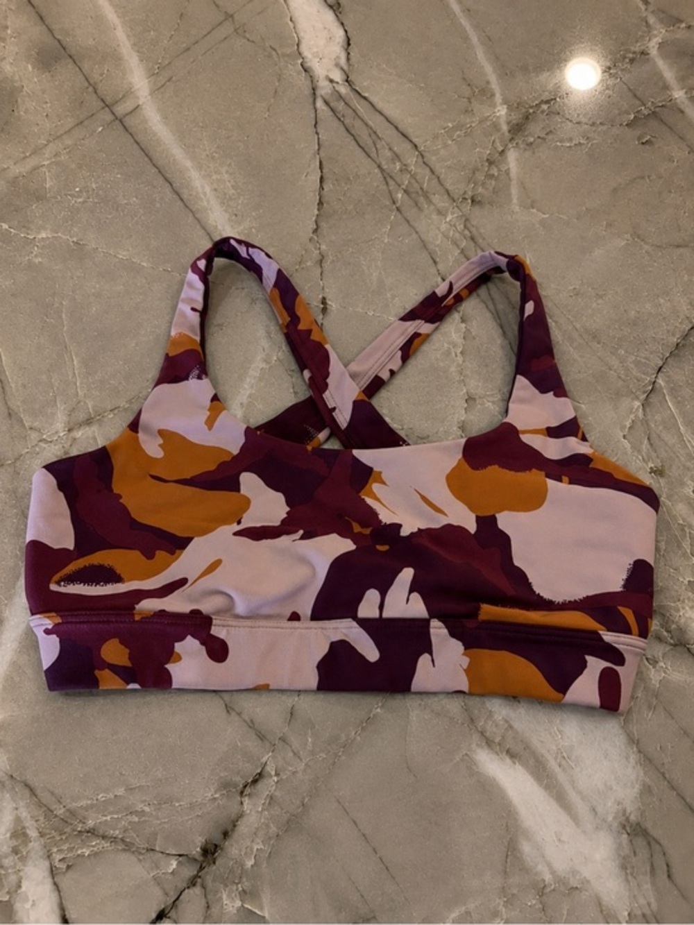 Gap Fit Small Sports Bra Medium Impact Crossback Racerback Camouflage